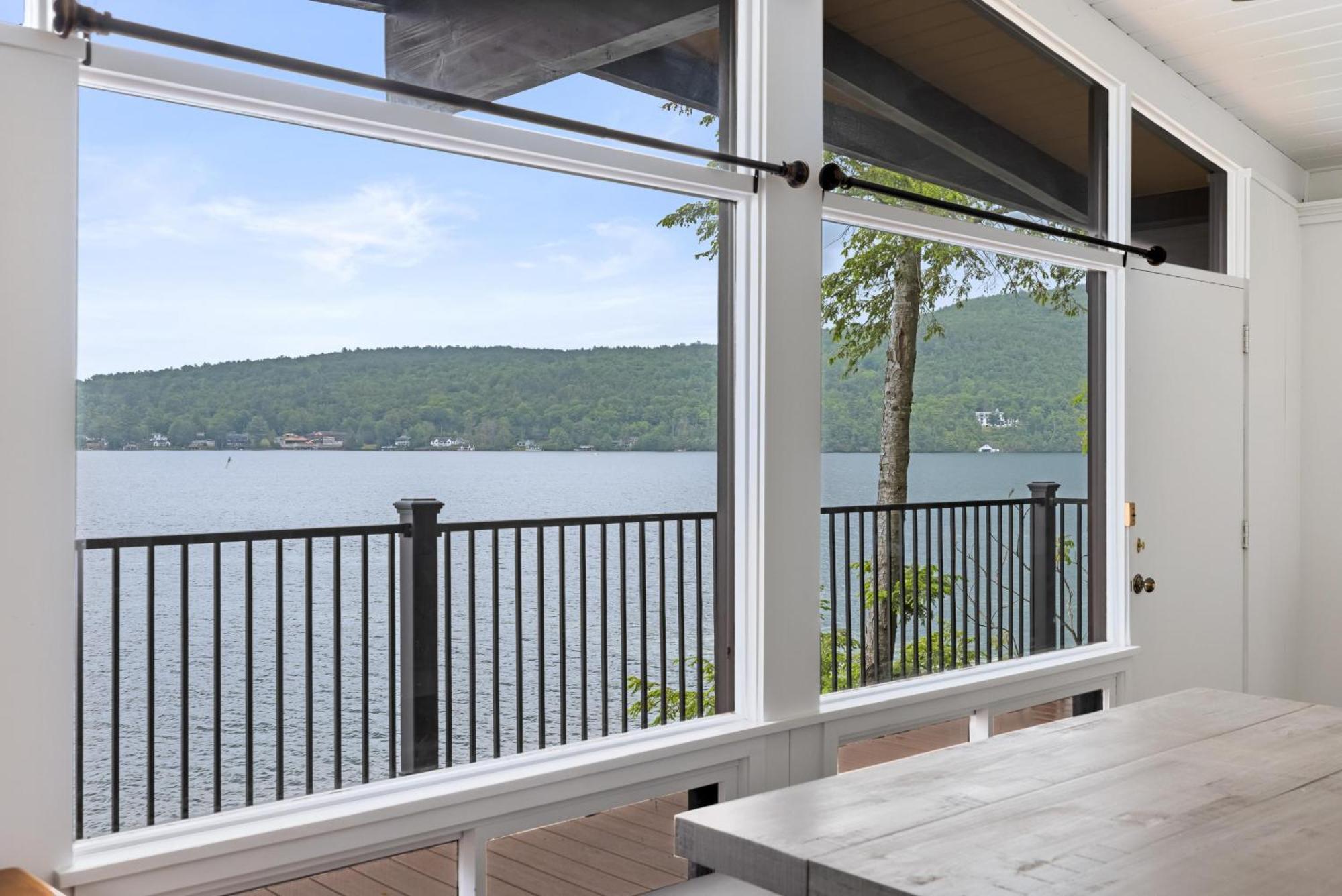 Sun Castle Resort Lake George Buitenkant foto