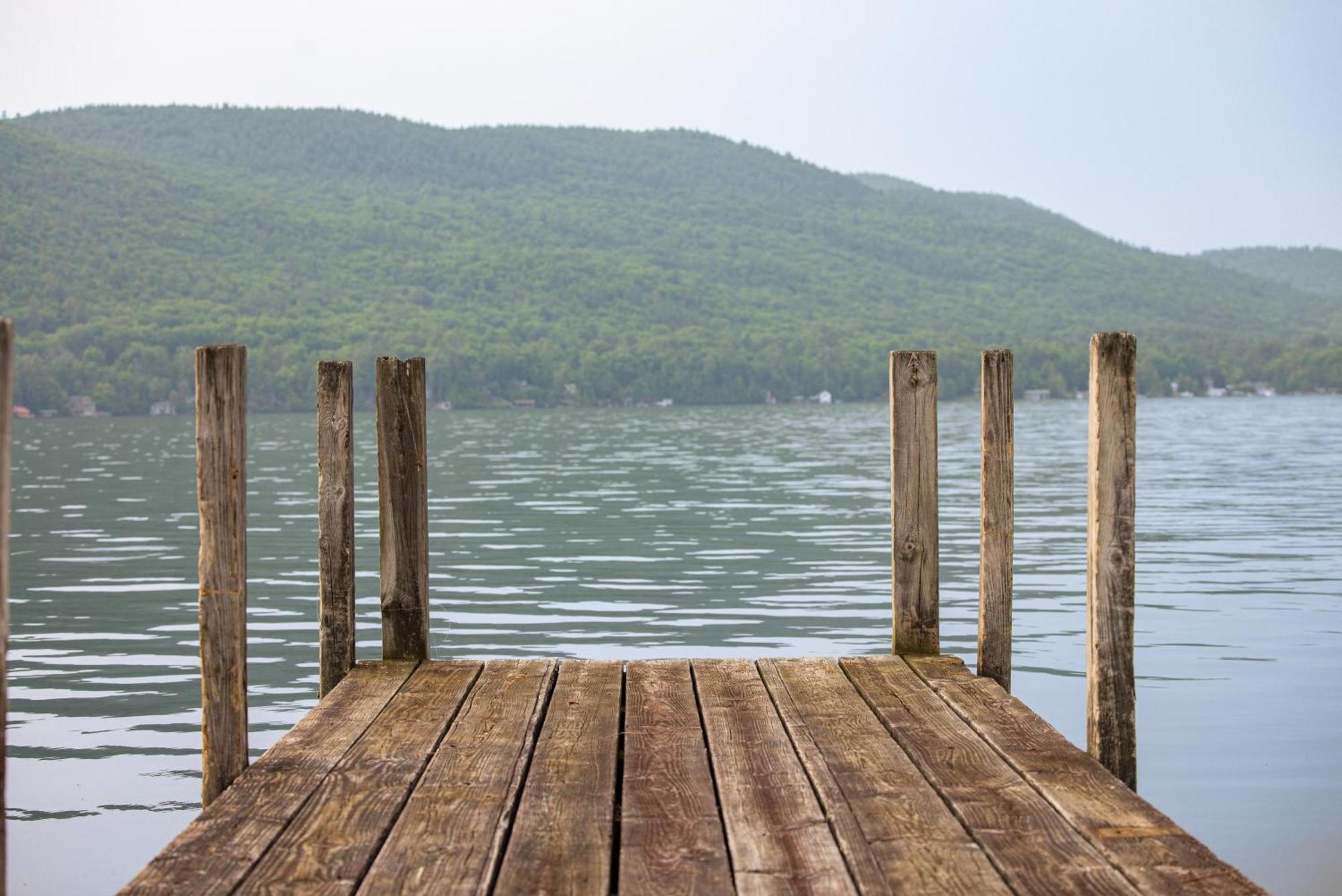 Sun Castle Resort Lake George Buitenkant foto