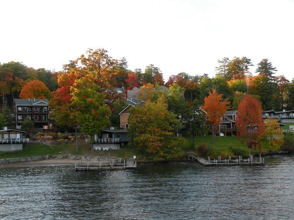 Sun Castle Resort Lake George Buitenkant foto